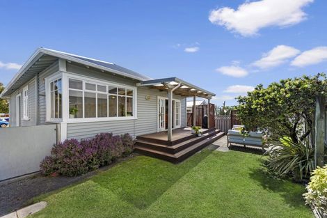 Photo of property in 11a Bruges Avenue, Miramar, Wellington, 6022