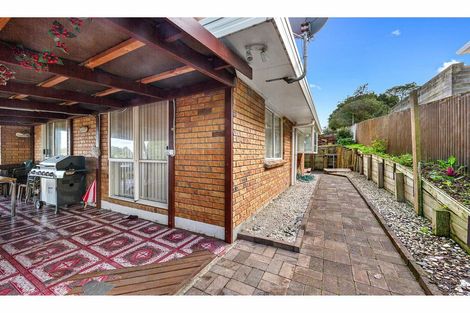 Photo of property in 7 Piper Place, Goodwood Heights, Auckland, 2105
