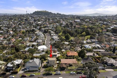 Photo of property in 22 Rahiri Road, Mount Eden, Auckland, 1024