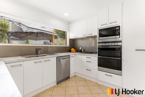 Photo of property in 6 Muirfield Street, Wattle Downs, Auckland, 2103