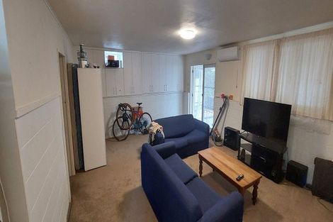 Photo of property in 11 Tyne Road, Forrest Hill, Auckland, 0620