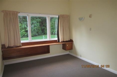 Photo of property in 83 Manuka Street, Stokes Valley, Lower Hutt, 5019