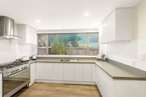 Photo of property in 139 Centaurus Road, Saint Martins, Christchurch, 8022