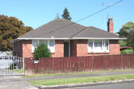 Photo of property in 148 Seabrook Avenue, New Lynn, Auckland, 0600
