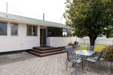 Photo of property in 43 Ryan Crescent, Greenmeadows, Napier, 4112