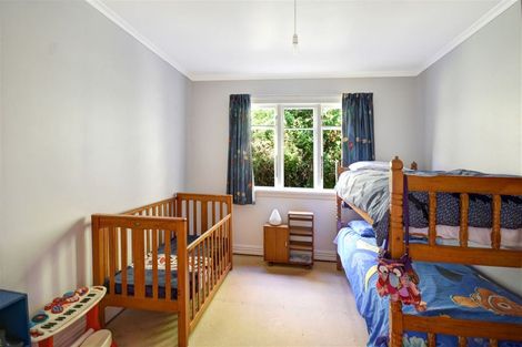 Photo of property in 16 Waikana Street, Broad Bay, Dunedin, 9014