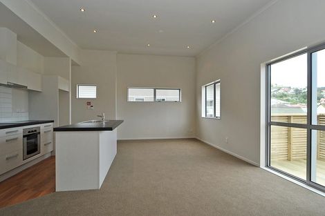 Photo of property in 9/123 The Parade, Island Bay, Wellington, 6023
