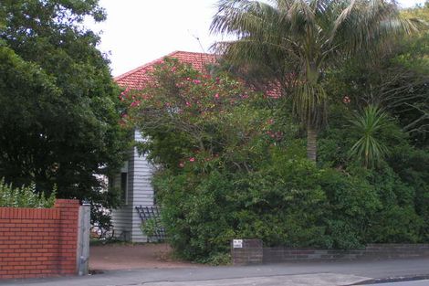 Photo of property in 228 Lake Road, Hauraki, Auckland, 0622