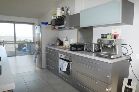 Photo of property in 18/2 Onslow Road, Khandallah, Wellington, 6035