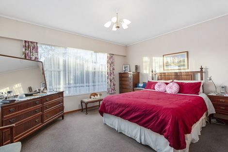 Photo of property in 12 Banbury Place, Mangere Bridge, Auckland, 2022