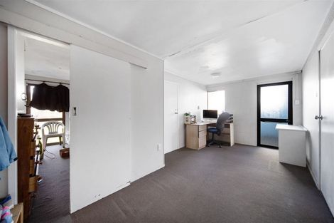 Photo of property in 304 Massey Road, Mangere East, Auckland, 2024