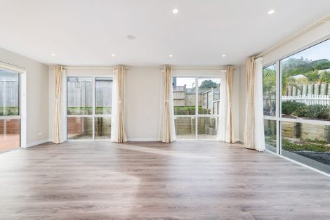 Photo of property in 24 Mackay Drive, Greenhithe, Auckland, 0632