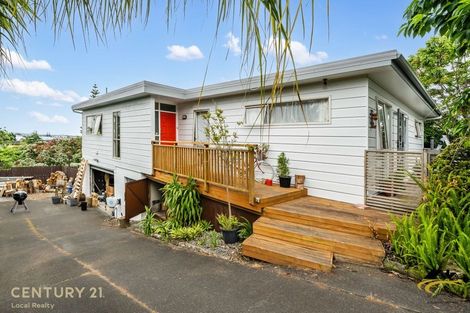 Photo of property in 11 Miramar Place, Pakuranga, Auckland, 2010