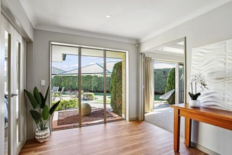 Photo of property in 35 Country Palms Drive, Halswell, Christchurch, 8025