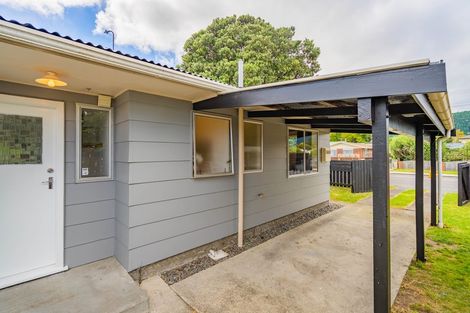 Photo of property in 95a Arawhata Road, Paraparaumu, 5032