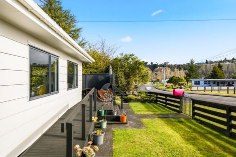 Photo of property in 15 Taumarunui Street, Taumarunui, 3920