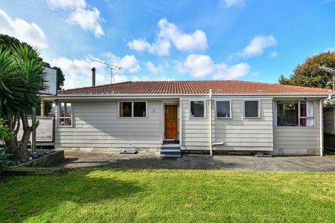 Photo of property in 35 Boundary Road, Opaheke, Papakura, 2113