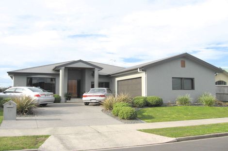 Photo of property in 11 Grace Avenue, Rototuna North, Hamilton, 3210