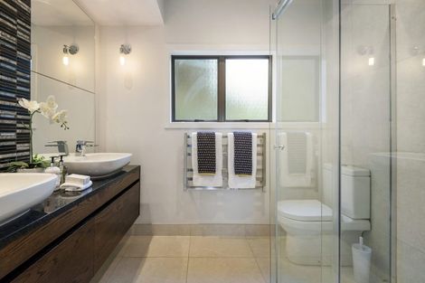 Photo of property in 6 Hobson Heights Road, Lucas Heights, Auckland, 0632