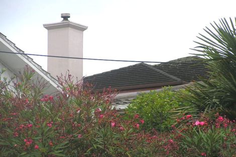 Photo of property in 2/25 Lyttelton Avenue, Forrest Hill, Auckland, 0620