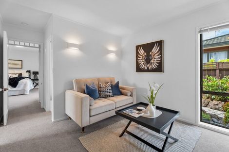 Photo of property in 1 Bolton Street, Blockhouse Bay, Auckland, 0600