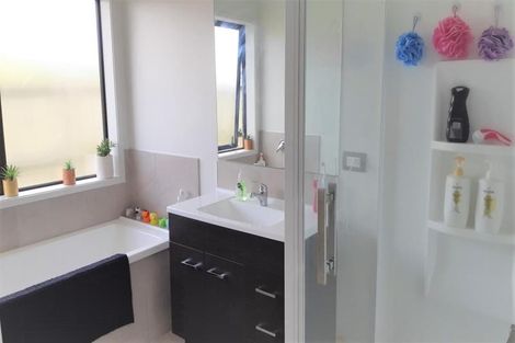 Photo of property in 11 Millbrae Place, Pokeno, 2402