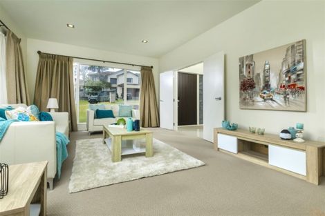 Photo of property in 13 Leafield Crescent, Henderson, Auckland, 0612