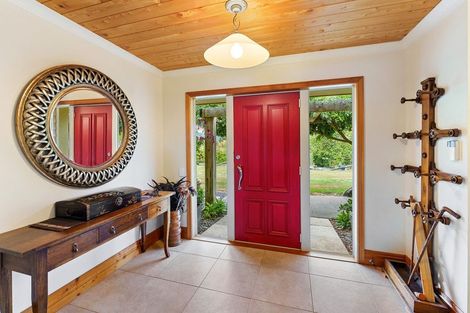 Photo of property in 81a Forest Lakes Road, Otaki, 5583