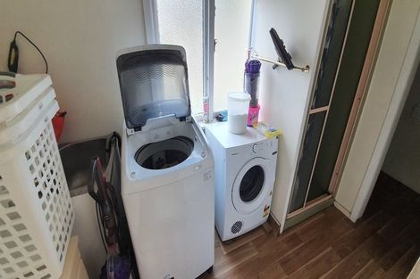 Photo of property in 77 Tilford Street, Woolston, Christchurch, 8062