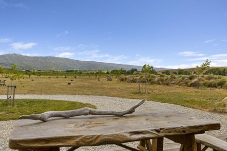 Photo of property in 163 Golden Road, Springvale, Alexandra, 9393