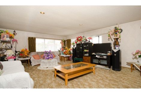 Photo of property in 46 Matuhi Rise, Henderson, Auckland, 0612