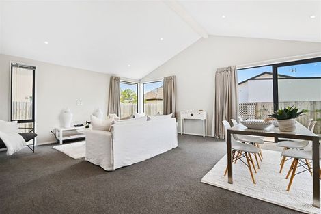 Photo of property in 56 Mcfaddens Road, St Albans, Christchurch, 8052