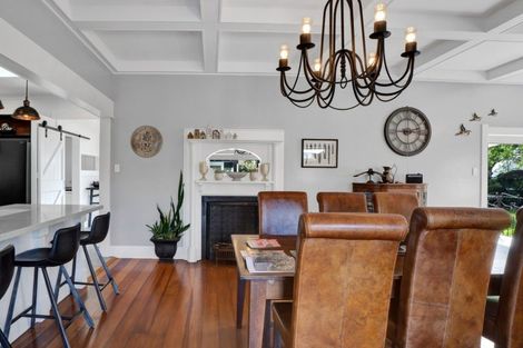 Photo of property in 500 Richmond Road, Lepperton, New Plymouth, 4373