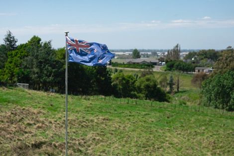 Photo of property in 236 Poraiti Road, Poraiti, Napier, 4182