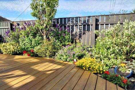 Photo of property in 356 Cambridge Terrace, Naenae, Lower Hutt, 5011