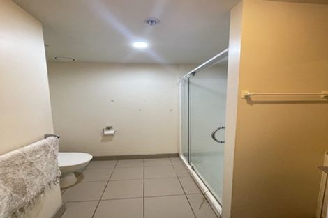 Photo of property in The Silo Apartments, 10e/23 Emily Place, Auckland Central, Auckland, 1010