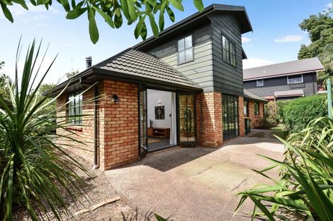 Photo of property in 23 Whyte Street, Hamilton East, Hamilton, 3216