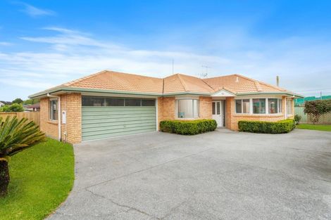 Photo of property in 126 Russley Drive, Mount Maunganui, 3116