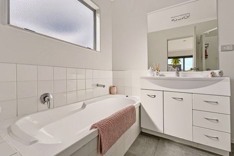 Photo of property in 7 Ajax Head, Pauanui, Hikuai, 3579