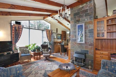 Photo of property in 40 Bond Street, Marton, 4710