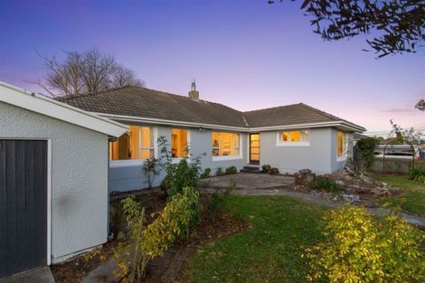 Photo of property in 10 Wilton Crescent, Bishopdale, Christchurch, 8053