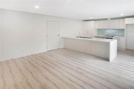 Photo of property in 156a Ennis Avenue, Pakuranga Heights, Auckland, 2010