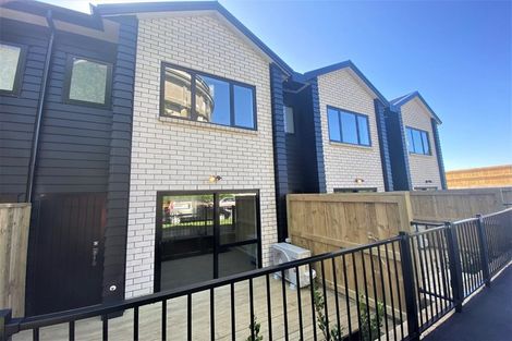 Photo of property in 1/14 Ruakiwi Road, Hamilton Lake, Hamilton, 3204