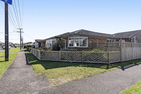 Photo of property in 1/39 Sackville Street, Fitzroy, New Plymouth, 4312