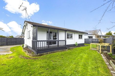 Photo of property in 27b Garland Drive, St Andrews, Hamilton, 3200