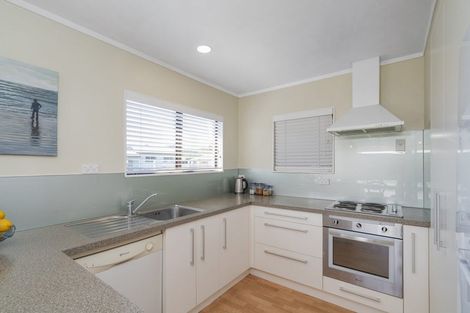Photo of property in 28 Nicholas Avenue, Whitianga, 3510