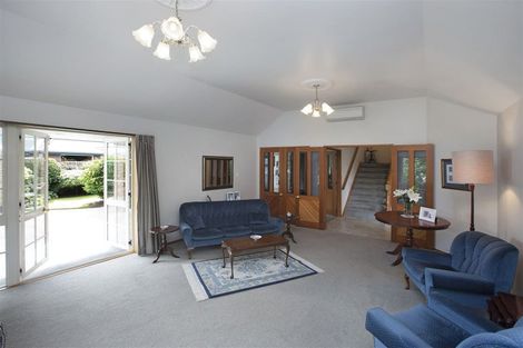 Photo of property in 10 Tavistock Place, Russley, Christchurch, 8042