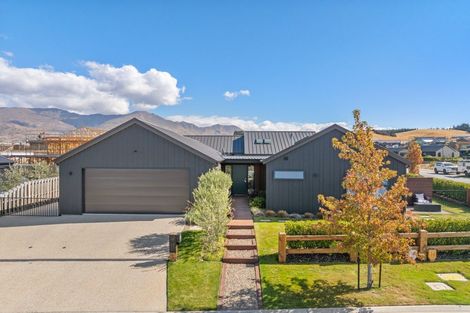 Photo of property in Northlake, 17 Armidale Crescent, Wanaka, 9305