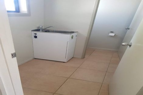 Photo of property in 2/107a Ferguson Street, West End, Palmerston North, 4412