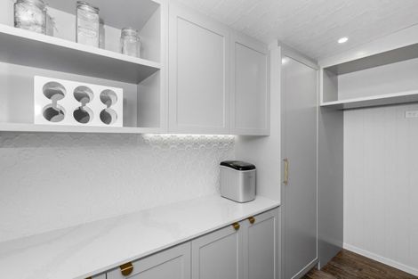 Photo of property in 4a Shoal Beach Road, Aramoana, Omakere, 4271